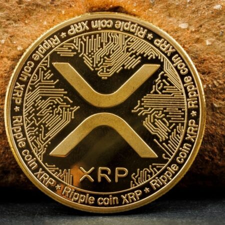 XRP Among 31 Crypto Tokens Declared Securities in New Coinbase Lawsuit