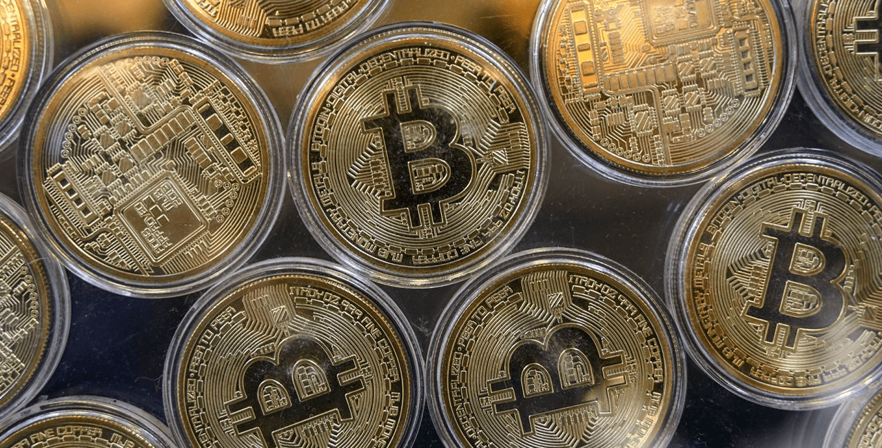 Fidelity Reports Record Bitcoin Exchange Withdrawals Amid Institutional Accumulation