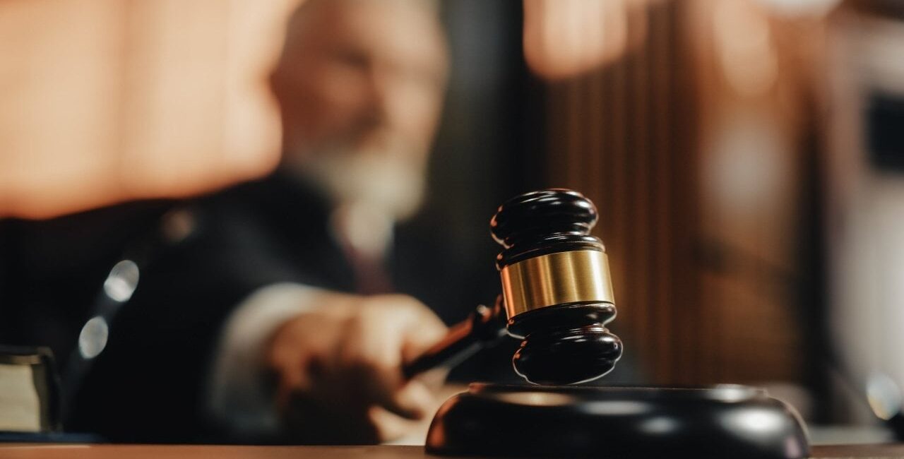 SEC Folded, XRP Won—But Oregon Still Hits Coinbase With Crypto Lawsuit