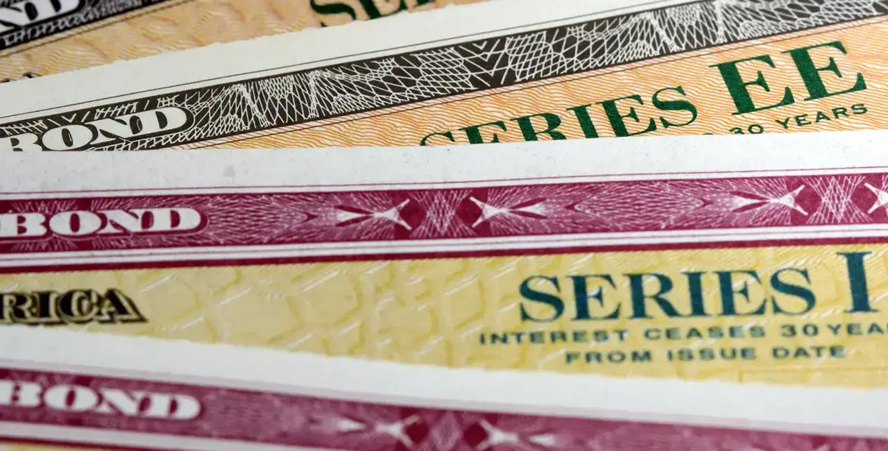 Tokenized Treasury Frenzy Fizzles With Stunning $800M Weekly Drop